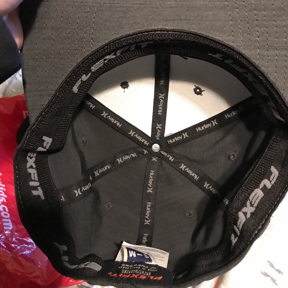 Men’s Hurley hat